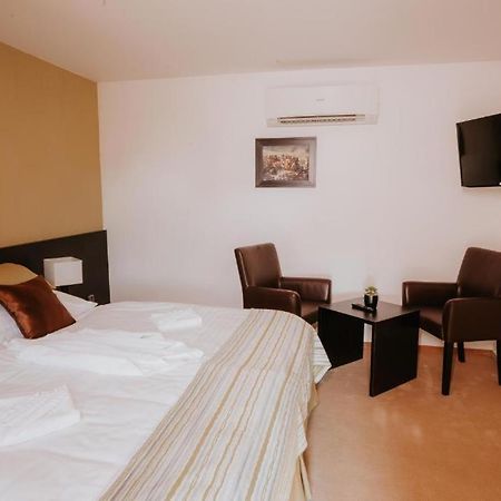 Hotel Bonaparte Košice Exteriér fotografie