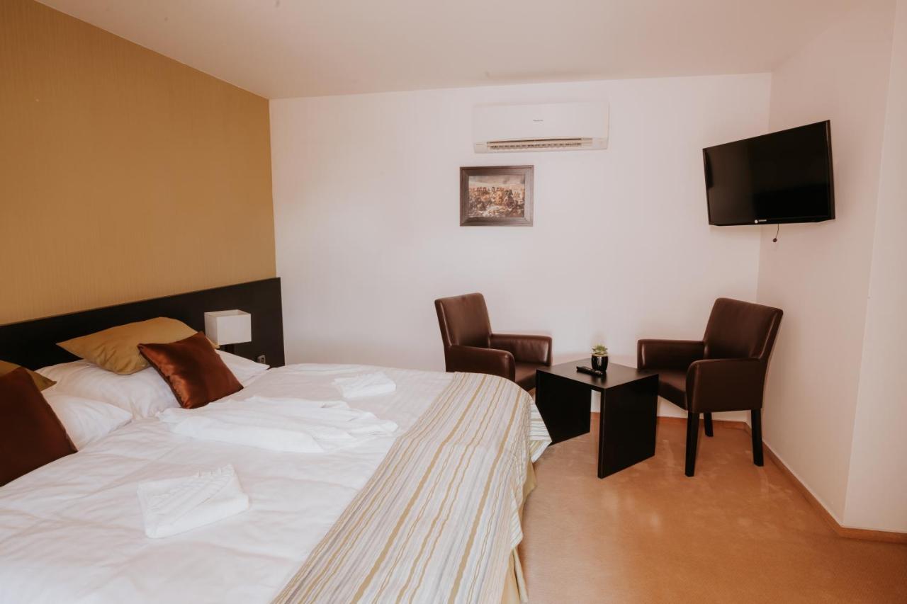 Hotel Bonaparte Košice Exteriér fotografie